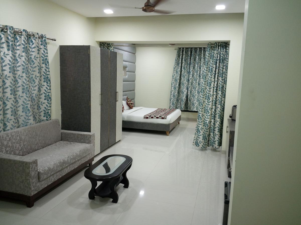 Hotel Casa Green Shirdi Exterior photo